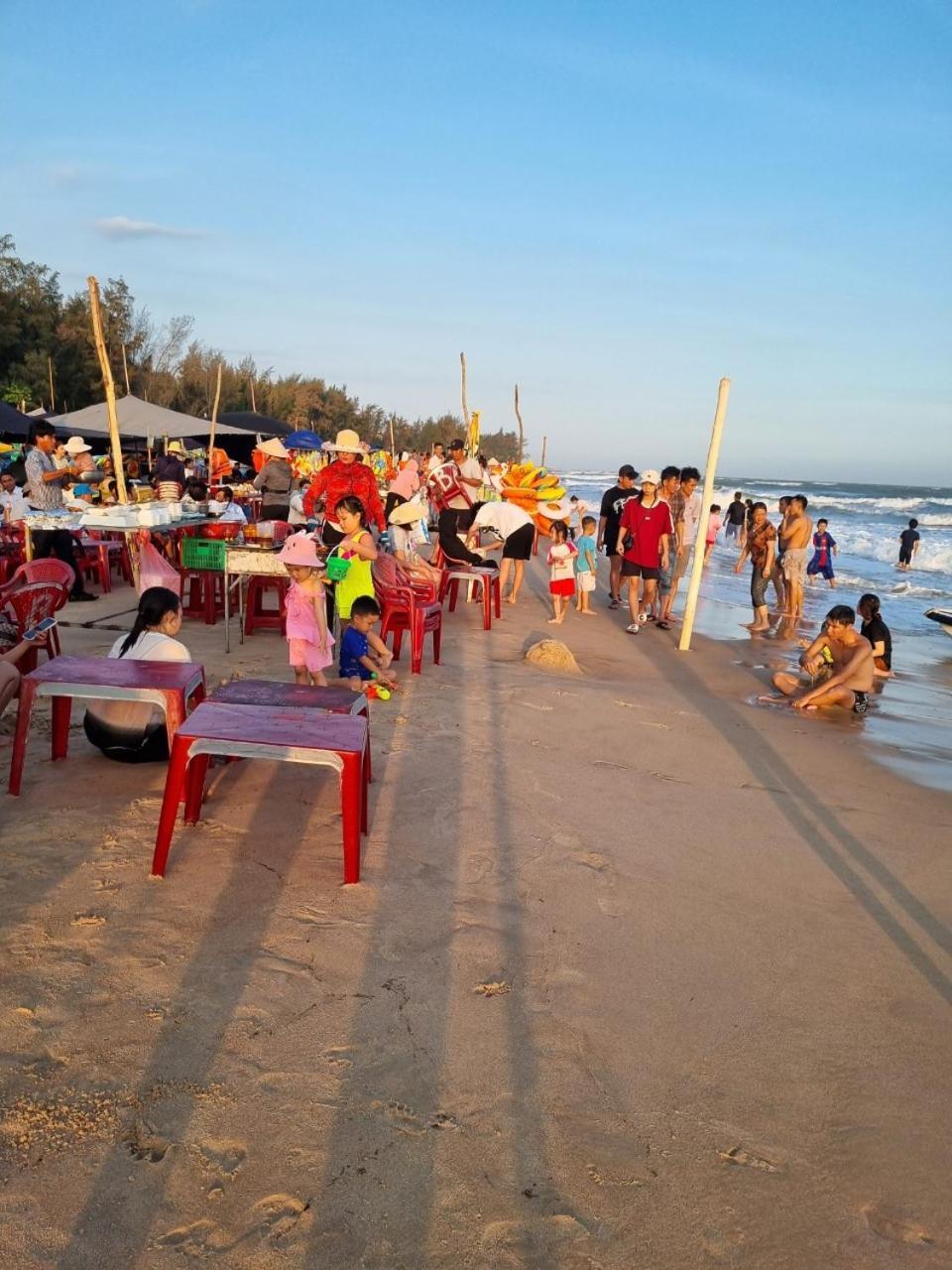 Khách sạn Ngọc Quỳnh La Gi Esterno foto