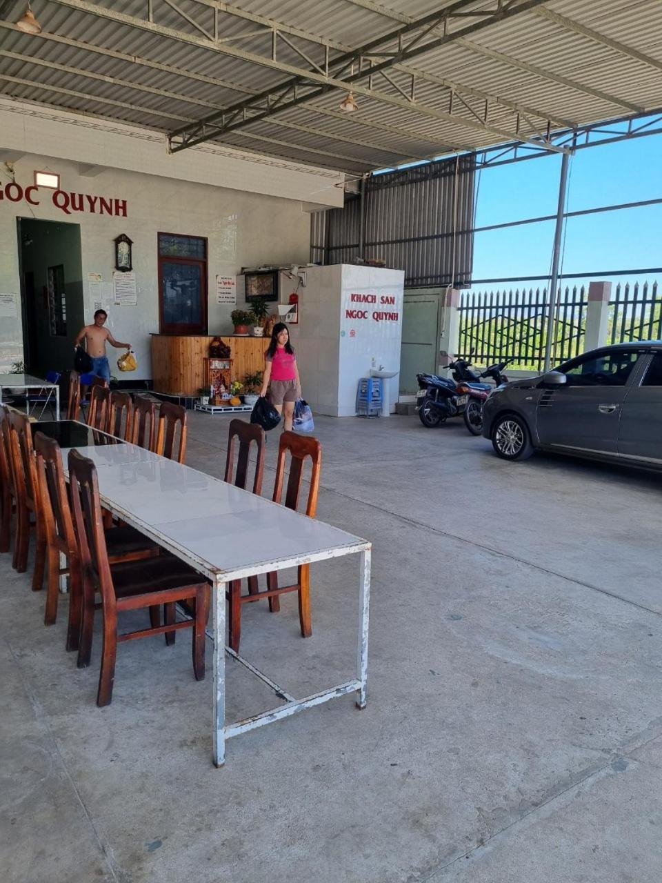 Khách sạn Ngọc Quỳnh La Gi Esterno foto
