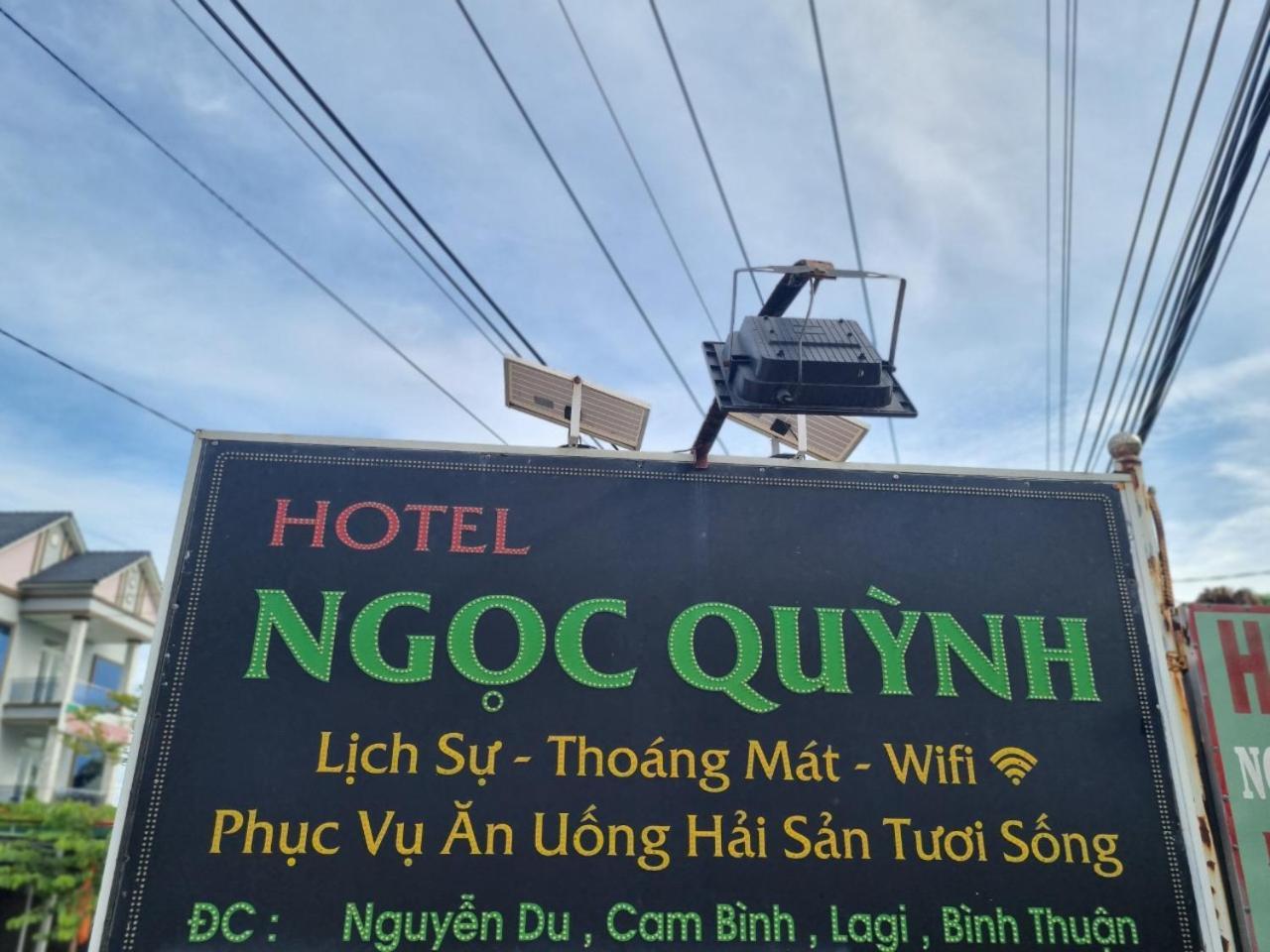 Khách sạn Ngọc Quỳnh La Gi Esterno foto