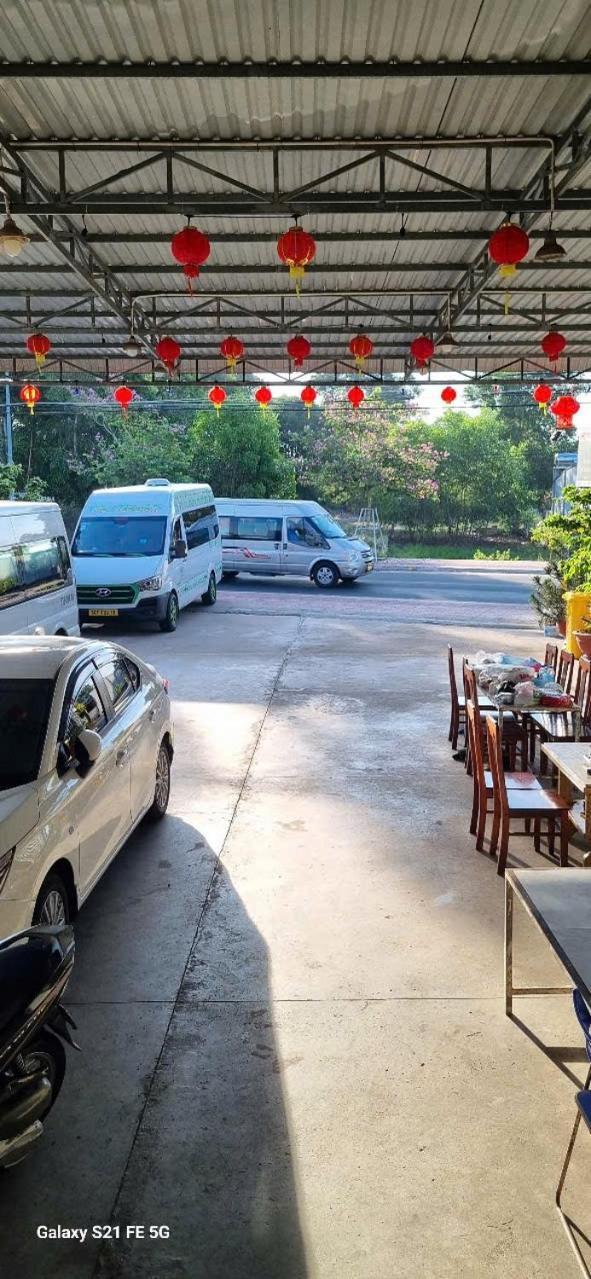 Khách sạn Ngọc Quỳnh La Gi Esterno foto